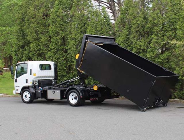 Start a junk removal business with a truck body